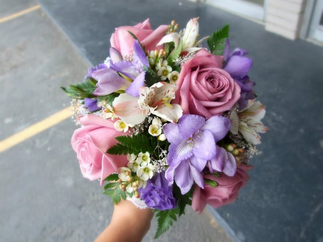 lavender rose bouquet