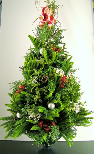 Table top Christmas topiary